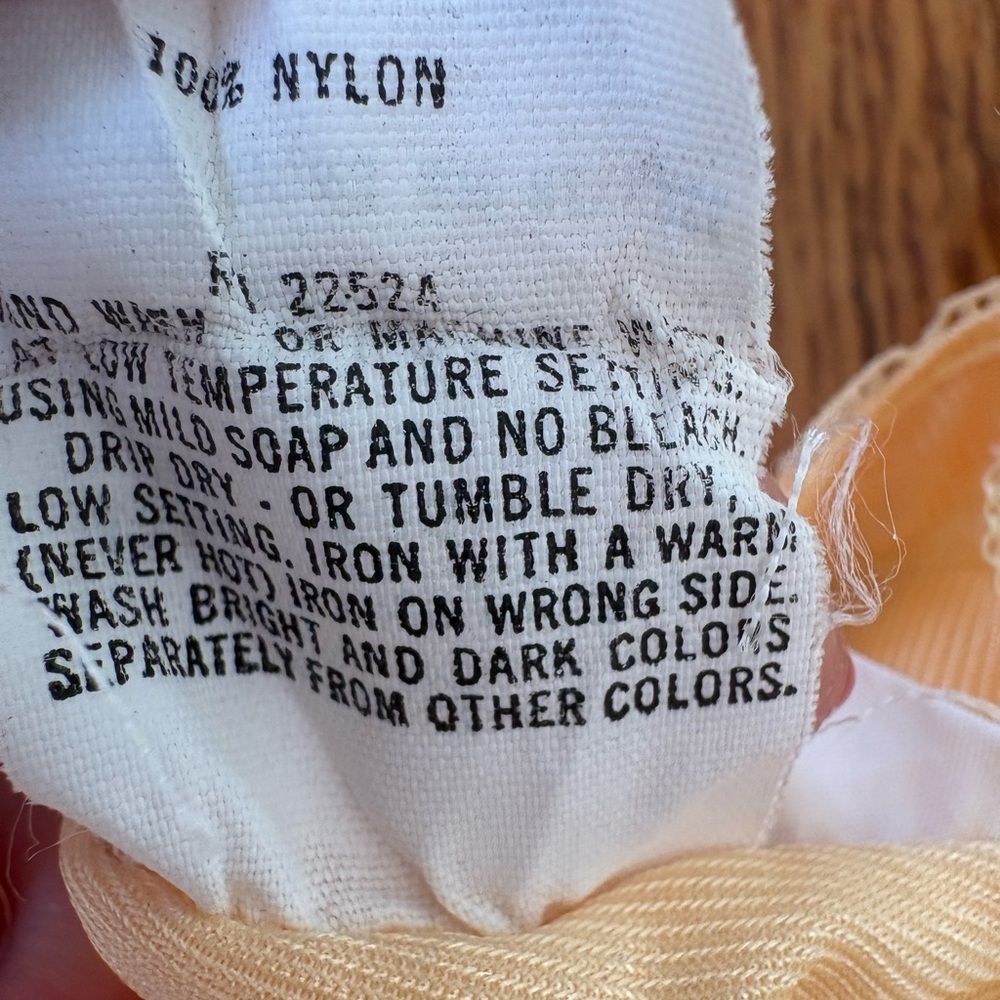 Vintage Robe - Picture 10 of 10
